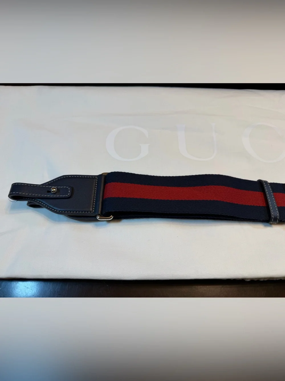 New Authentic Gucci Crest Logo Navy Canvas Duffle Bag Large